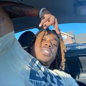 Meet your Posher, Rj